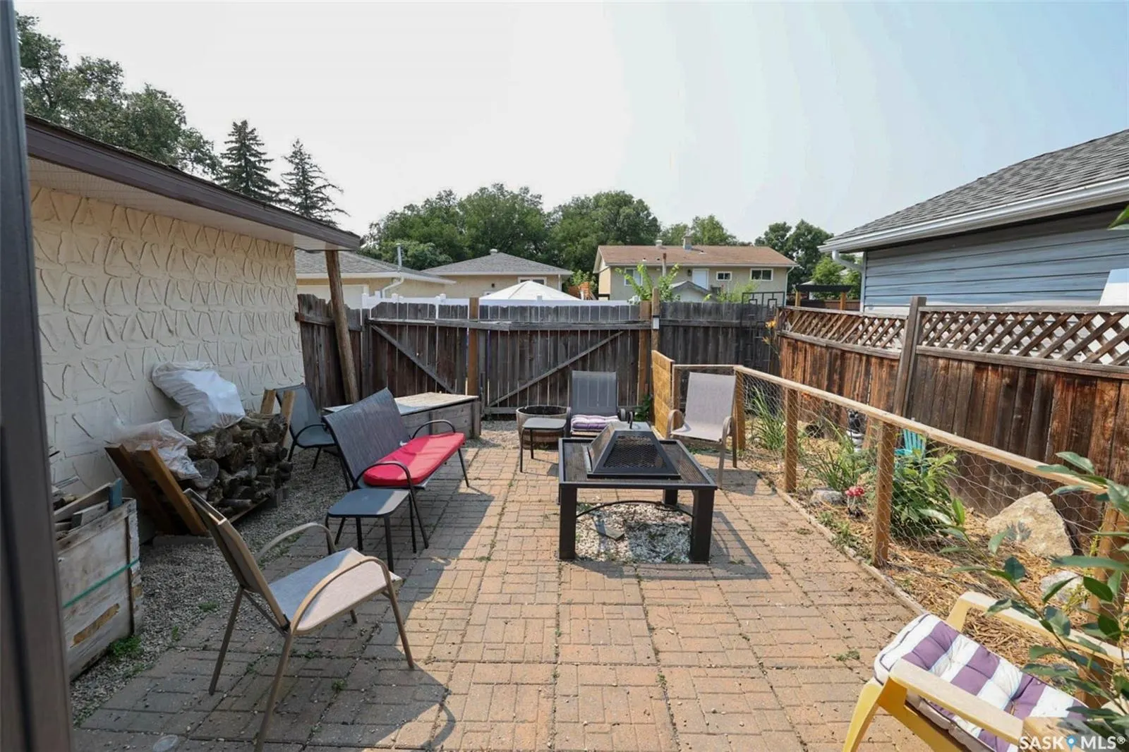 86 Straub CRESCENT