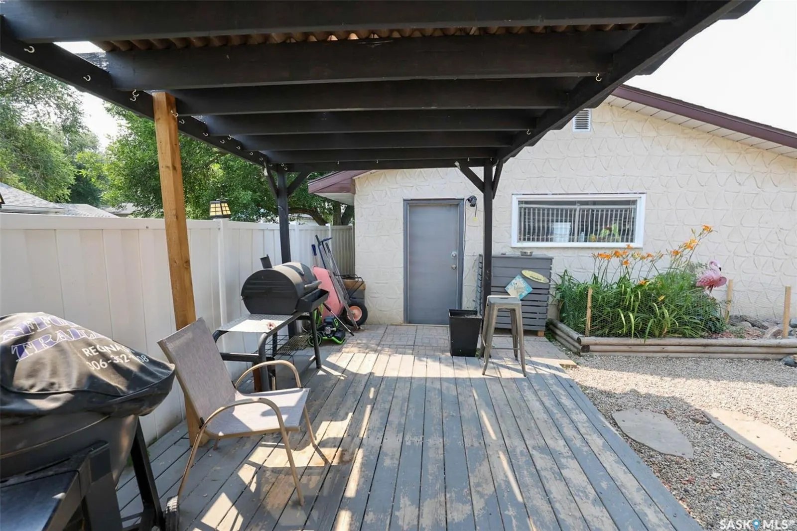 86 Straub CRESCENT
