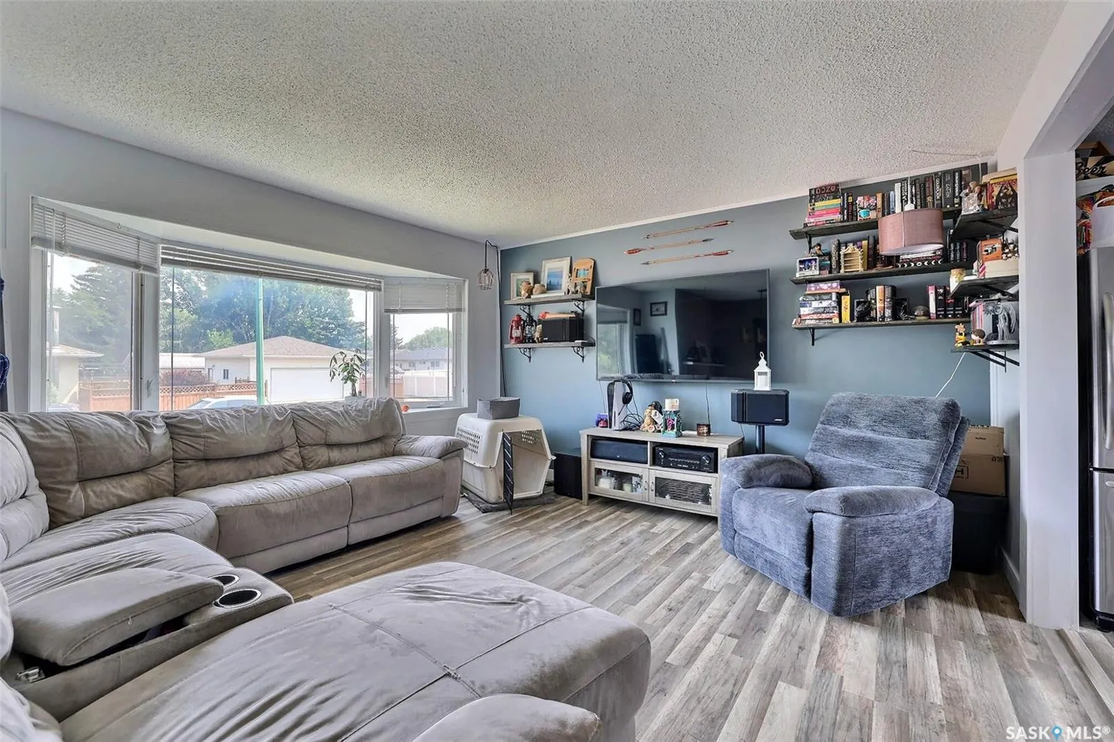 86 Straub CRESCENT