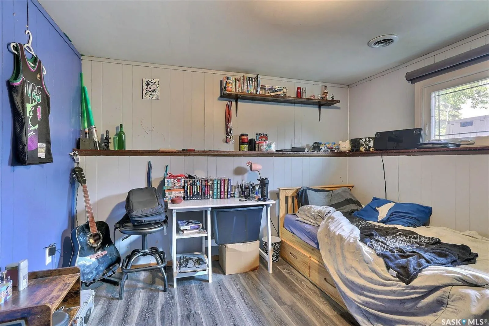 86 Straub CRESCENT