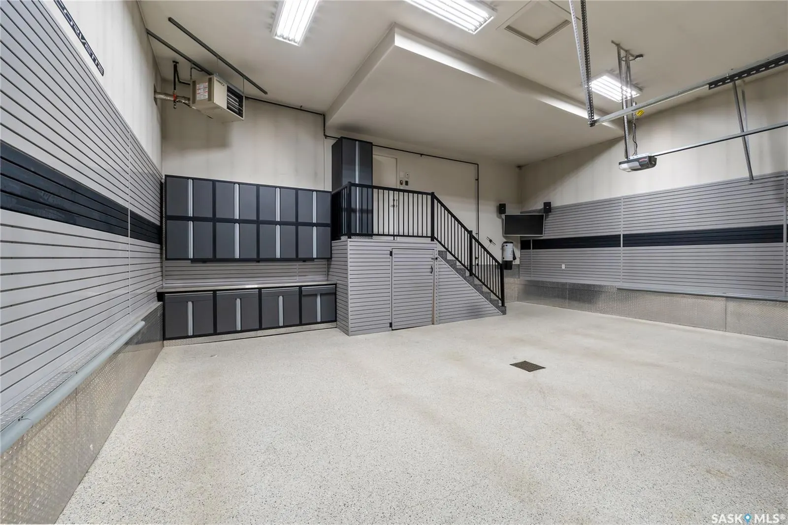 4328 SAGE DRIVE