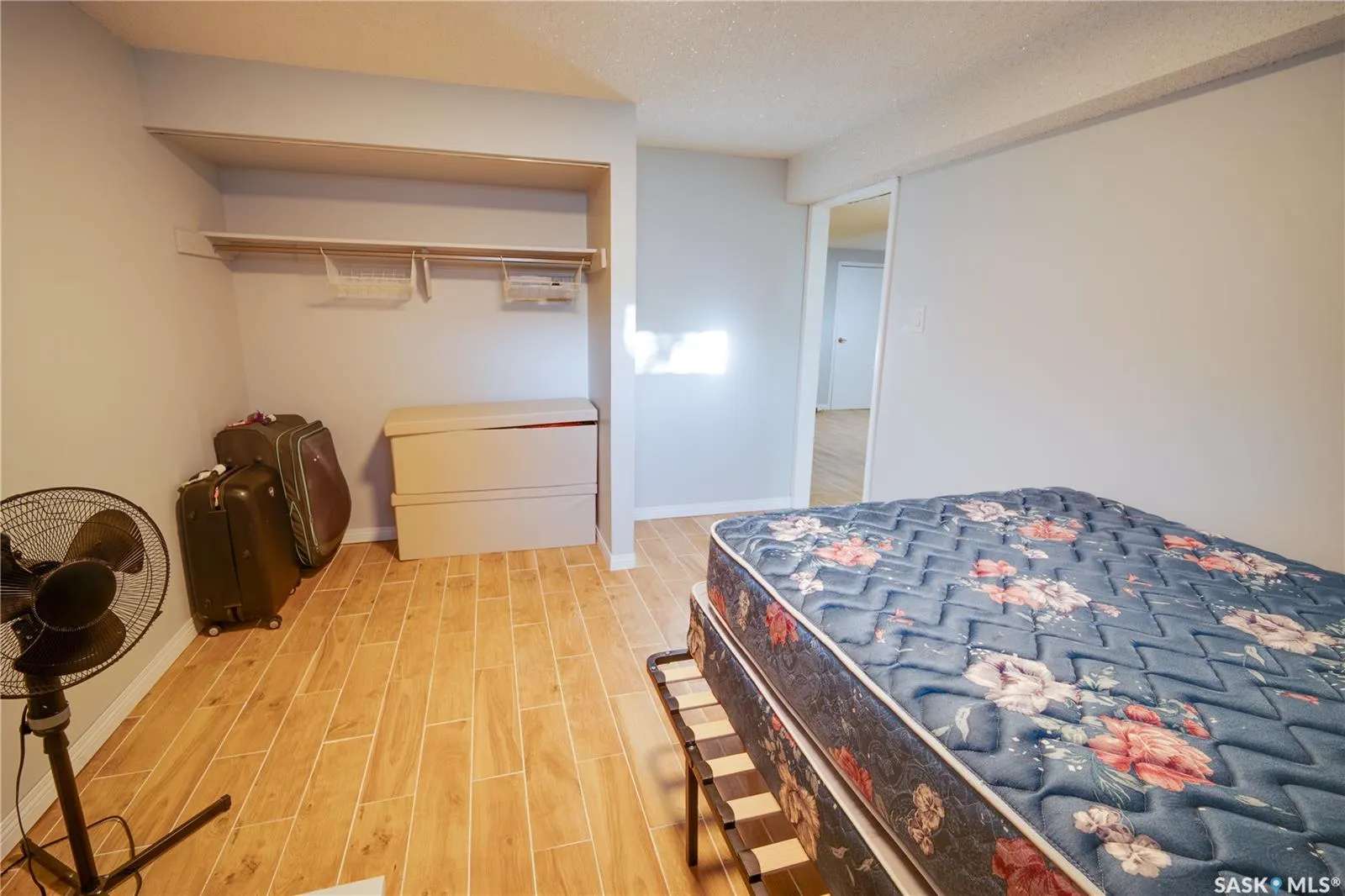 1304 Queen CRESCENT