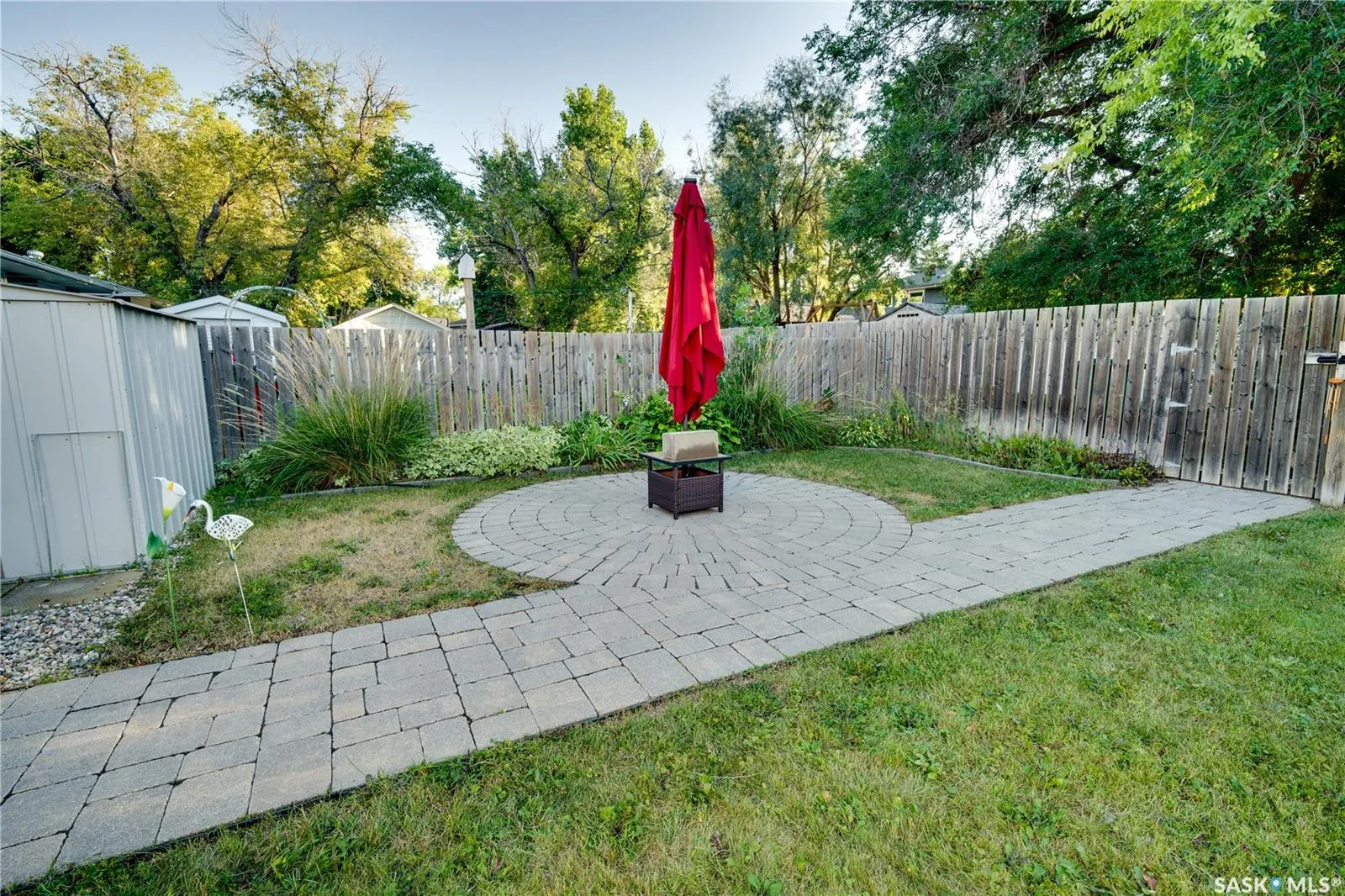 1304 Queen CRESCENT