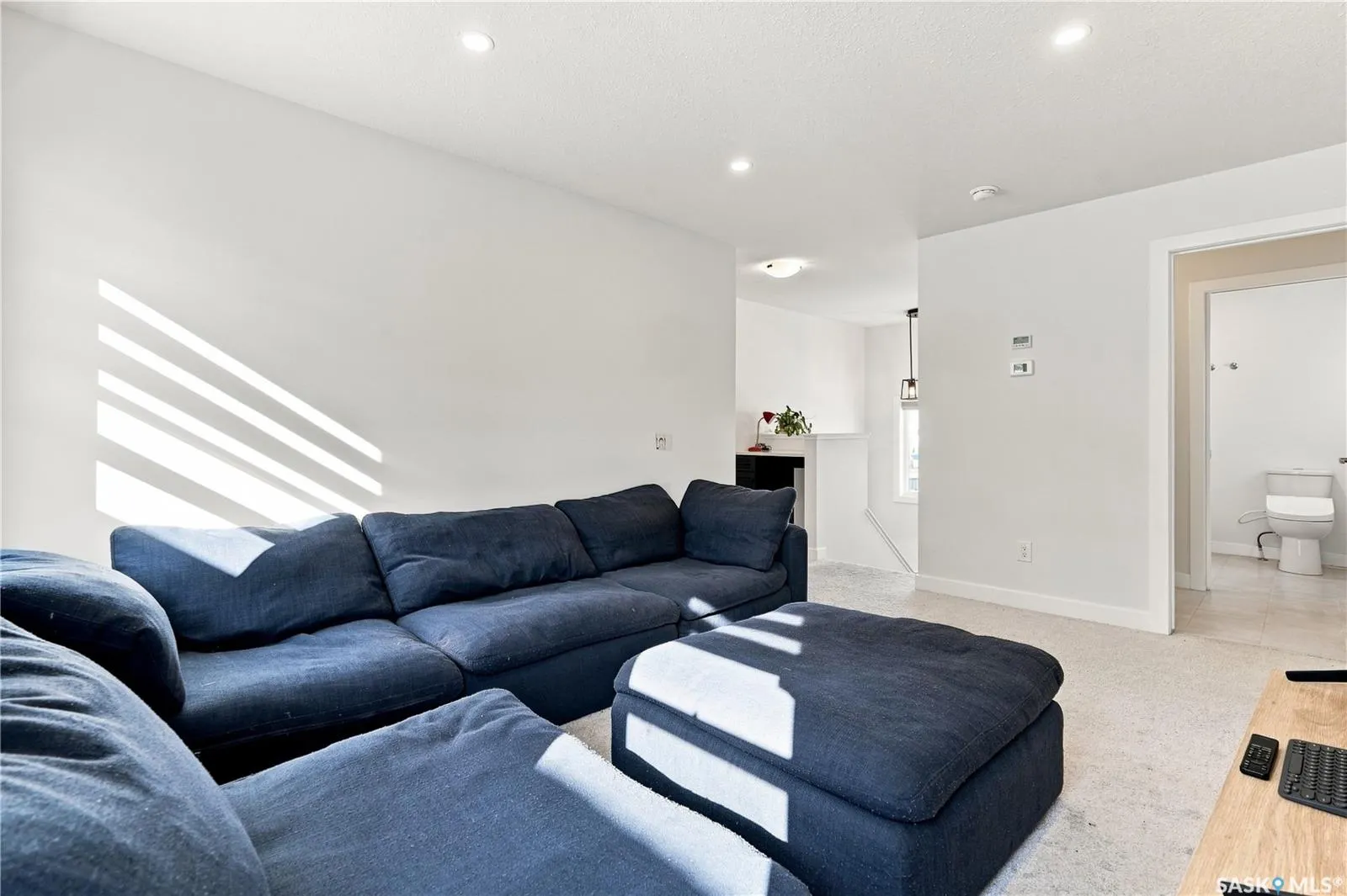 4820 Kaufman AVENUE