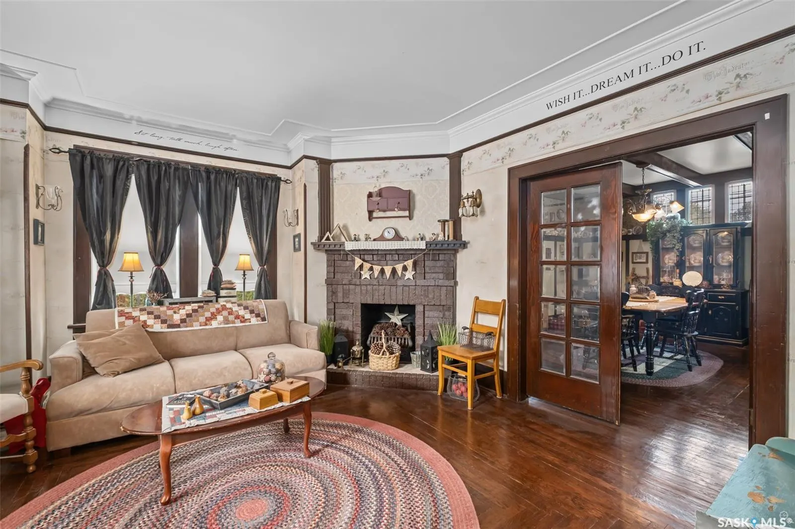 512 12th STREET W