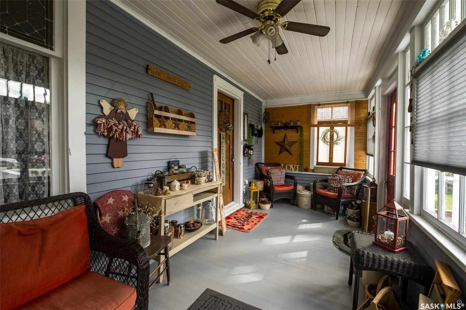 512 12th STREET W