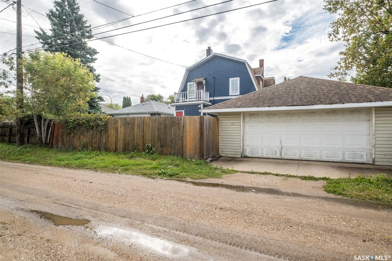 512 12th STREET W