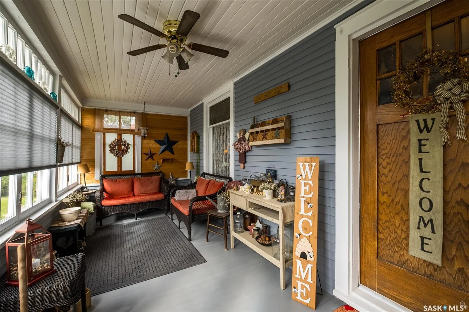 512 12th STREET W