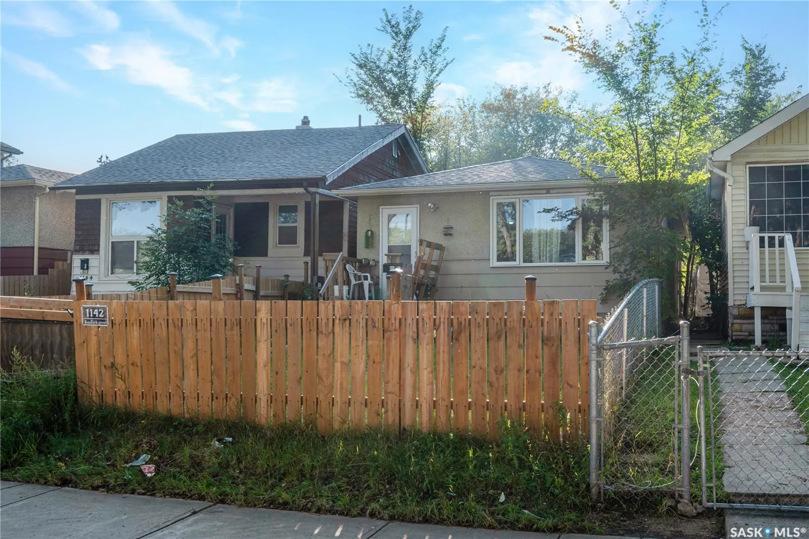1142 Retallack STREET