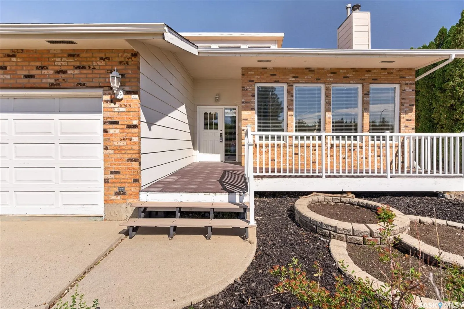 65 Edelweiss CRESCENT
