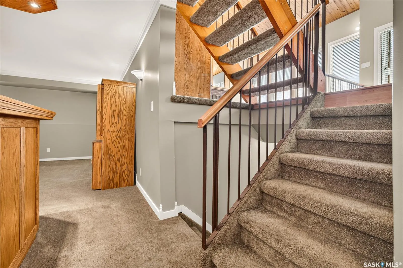 65 Edelweiss CRESCENT