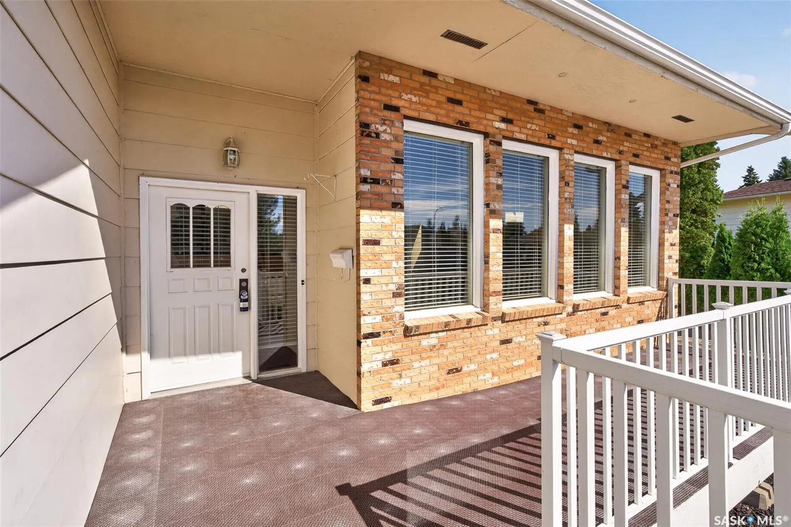 65 Edelweiss CRESCENT