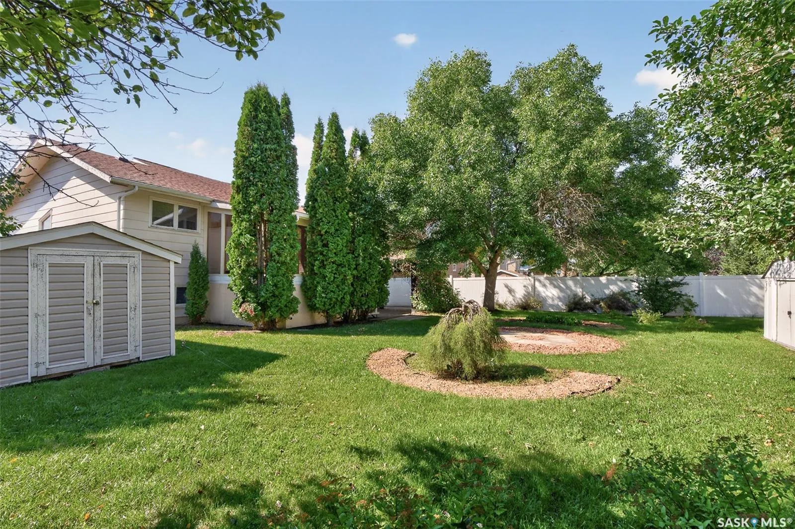 65 Edelweiss CRESCENT