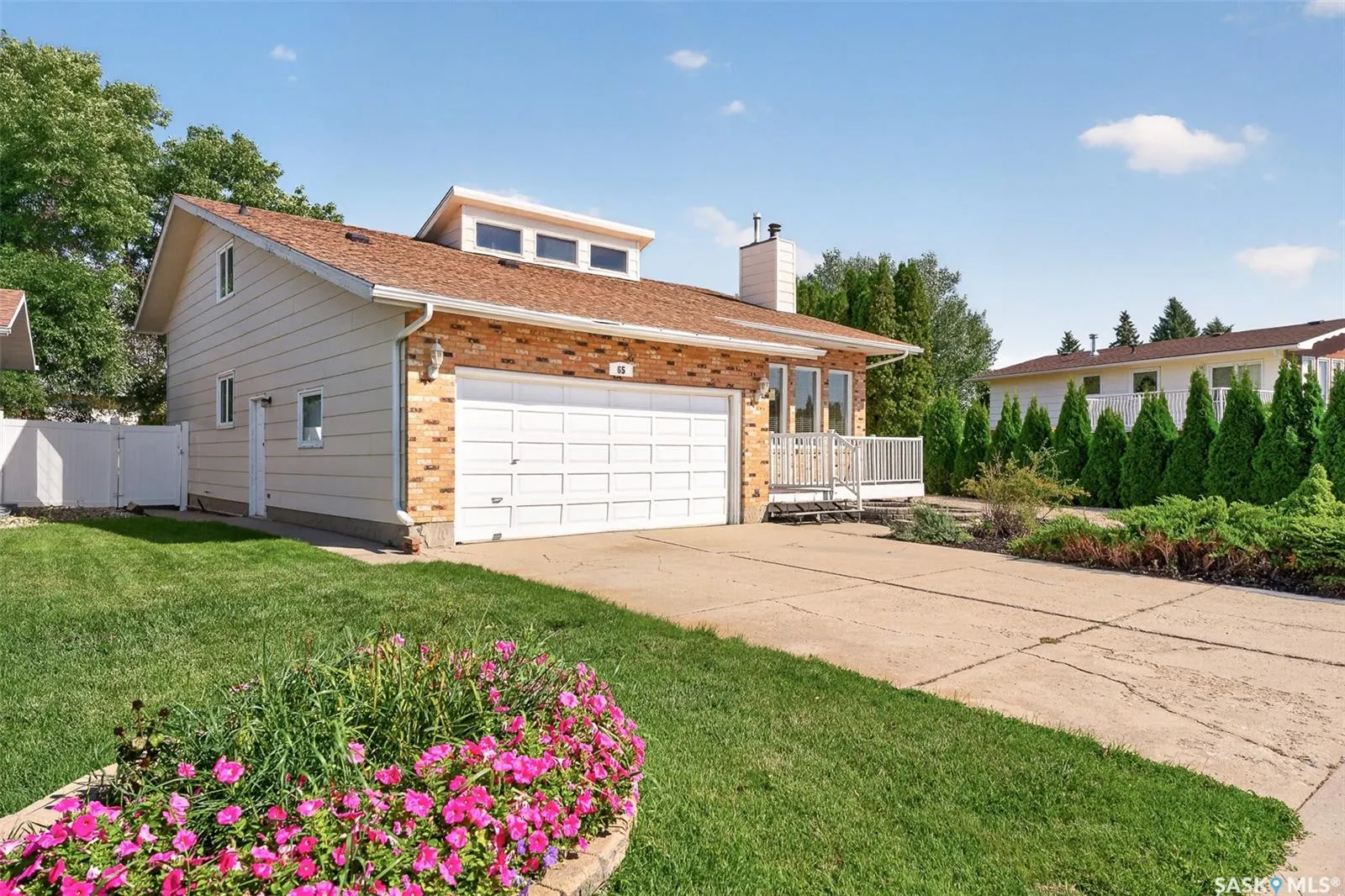 65 Edelweiss CRESCENT