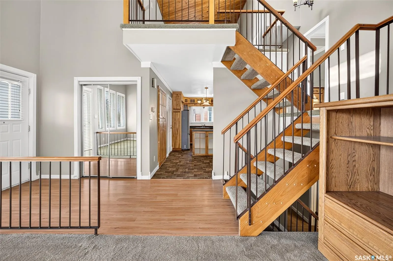 65 Edelweiss CRESCENT