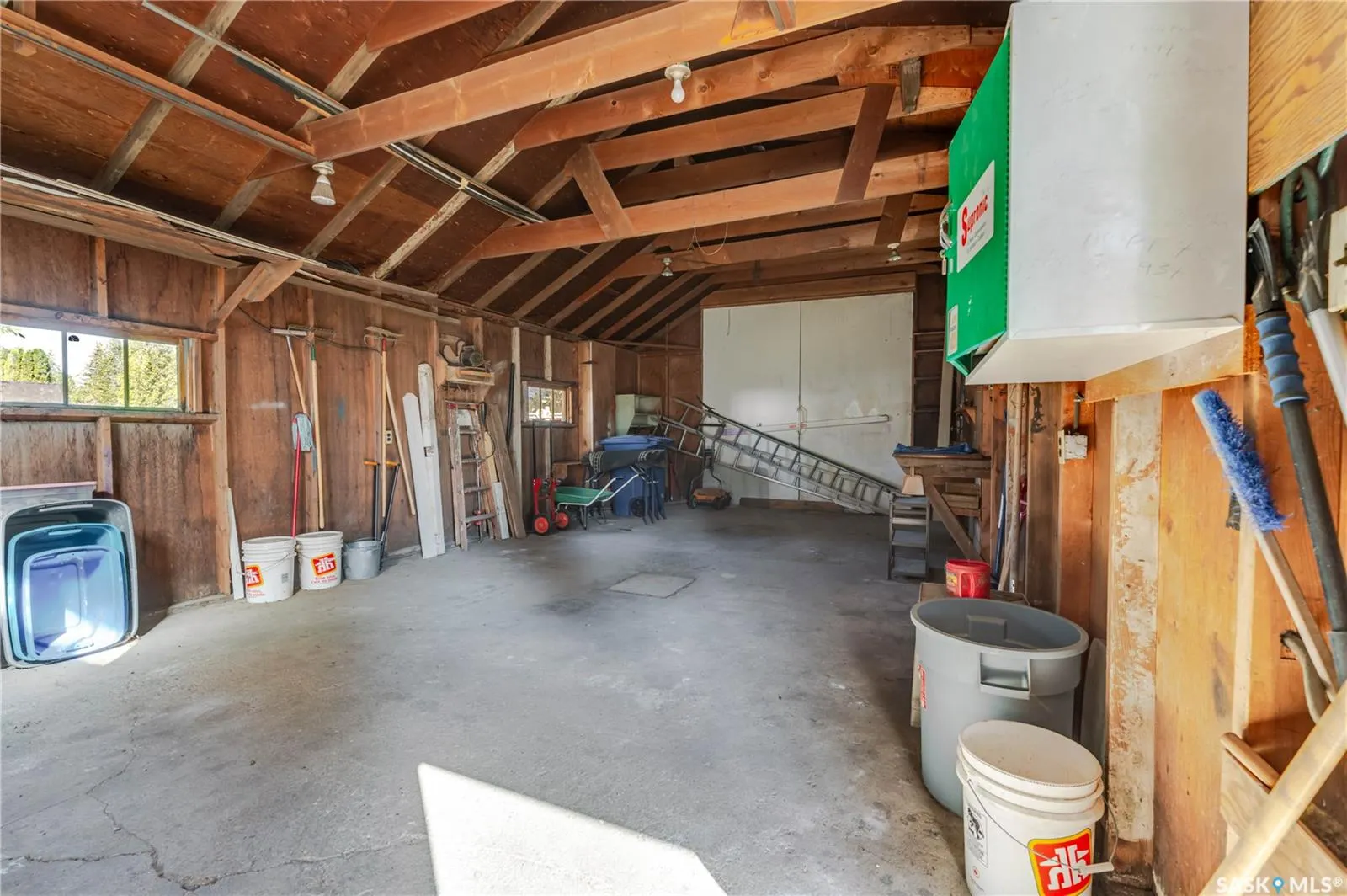 926 Hall STREET