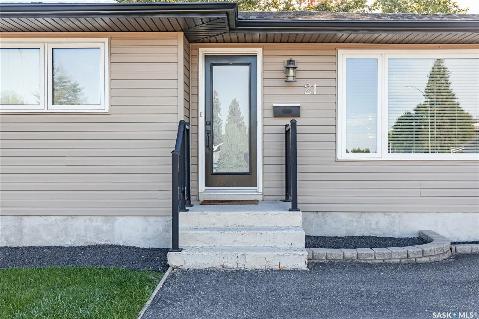 21 Blue Sage DRIVE