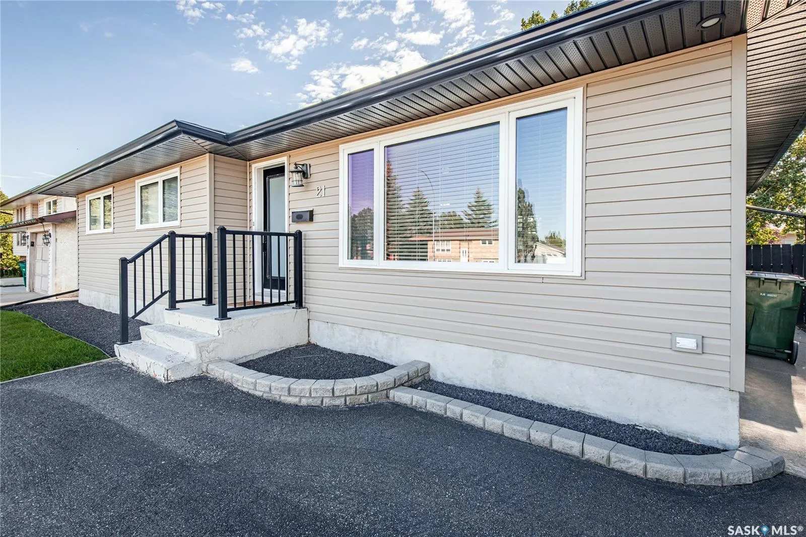 21 Blue Sage DRIVE