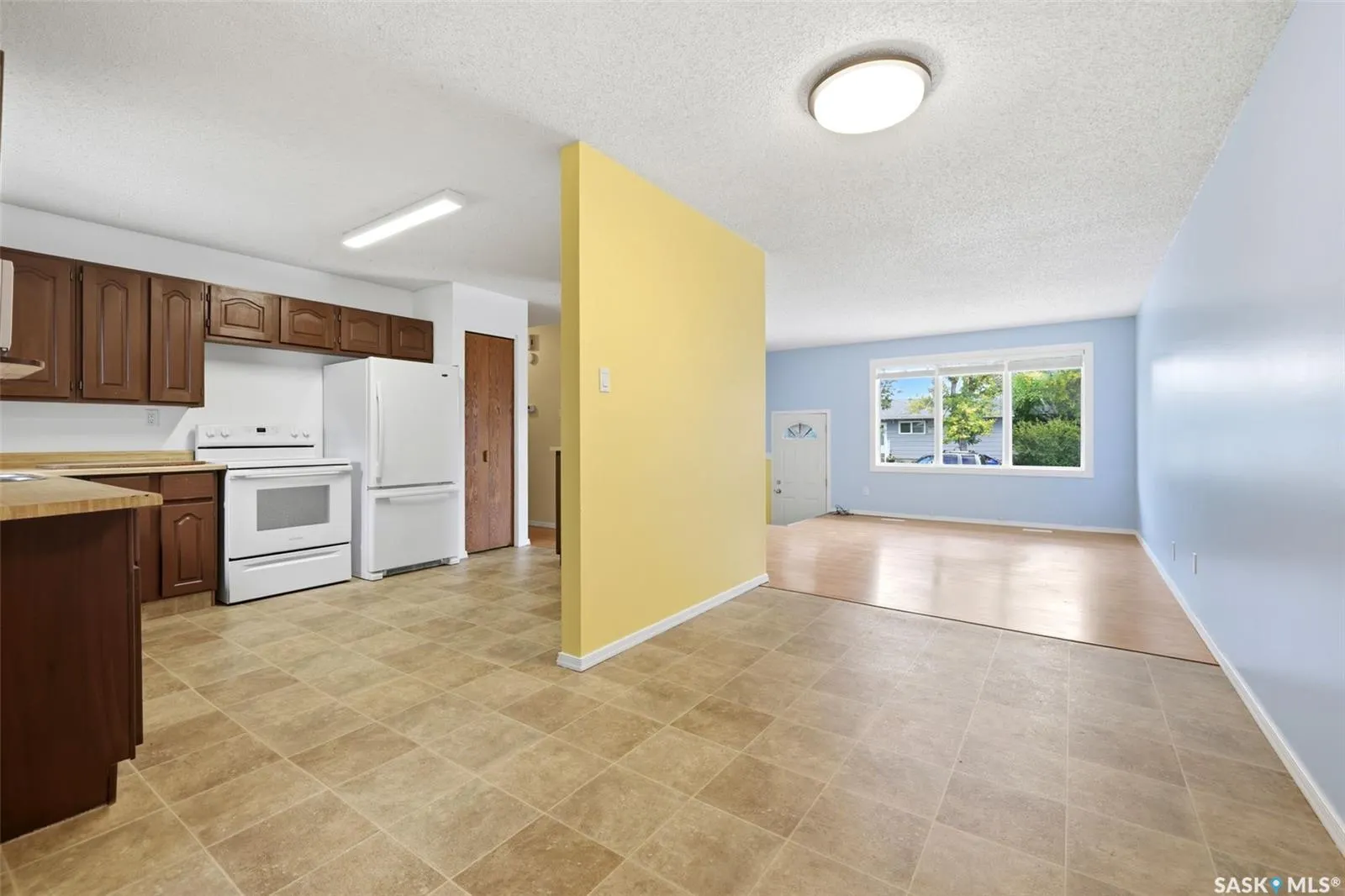 87 Vernon CRESCENT