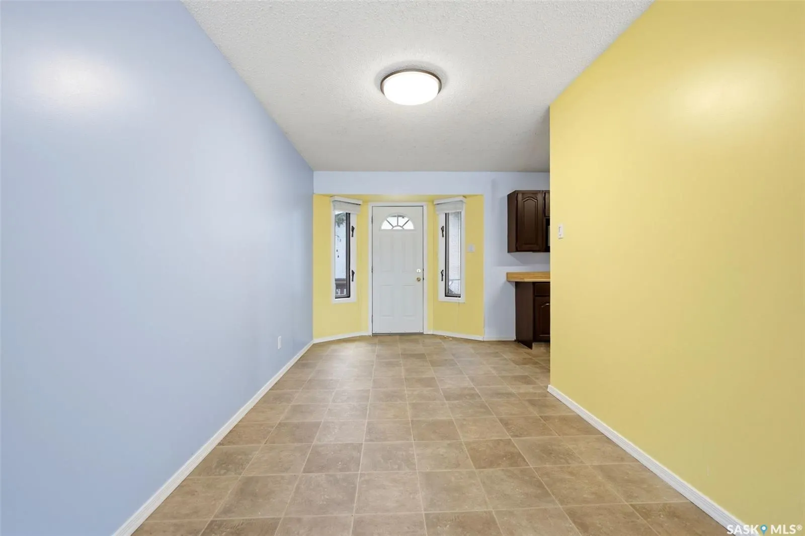 87 Vernon CRESCENT