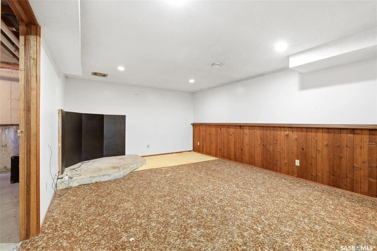 87 Vernon CRESCENT
