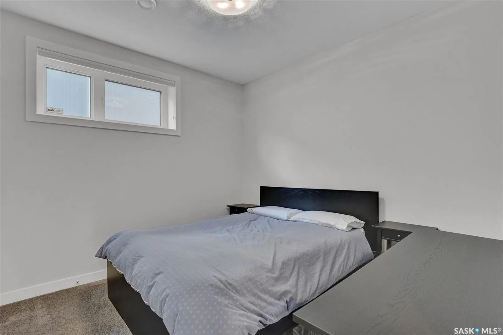 5253 SNOWBIRDS CRESCENT
