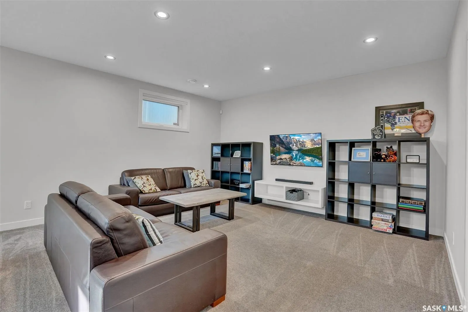 5253 SNOWBIRDS CRESCENT