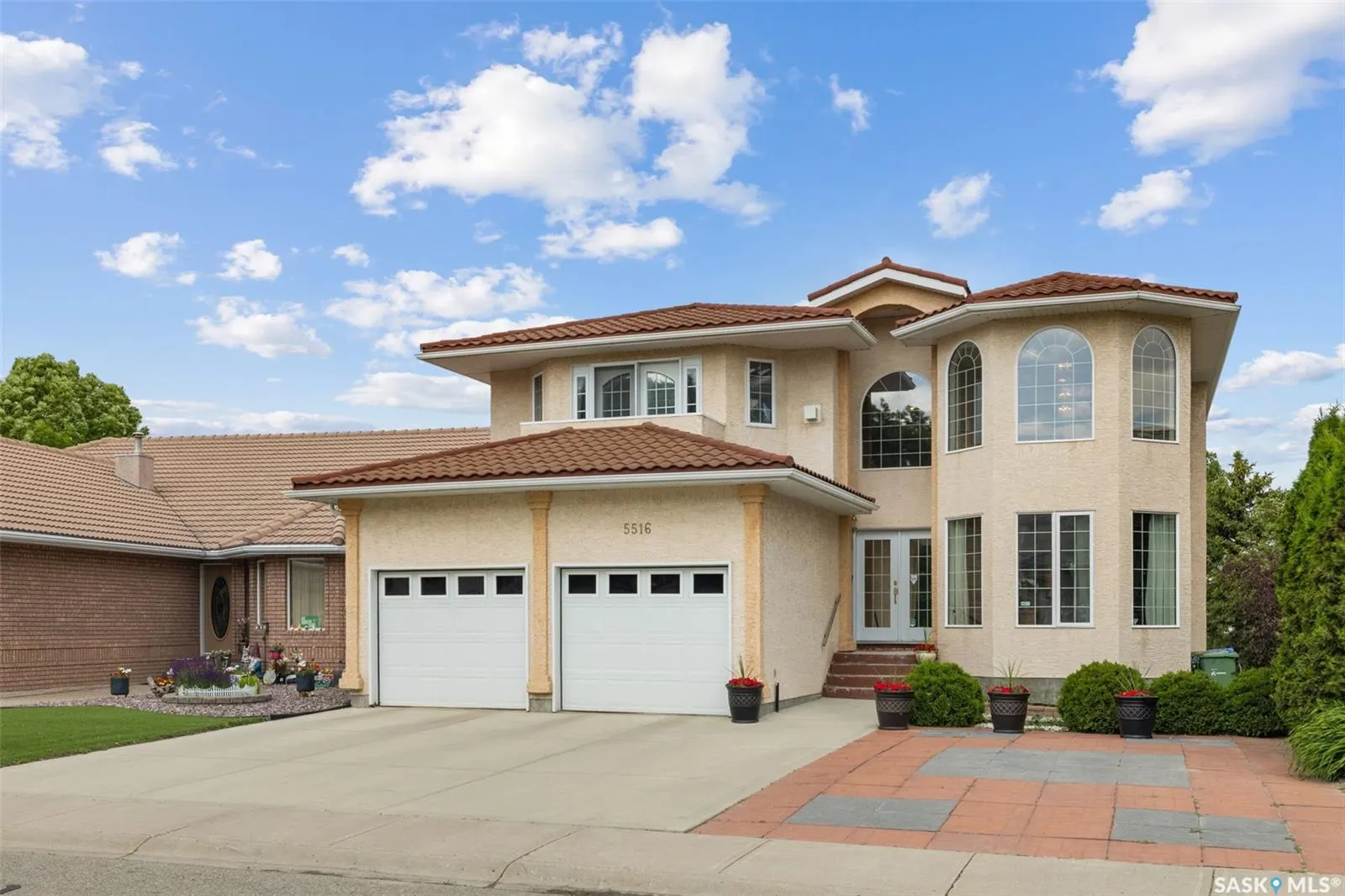 5516 Leibel CRESCENT