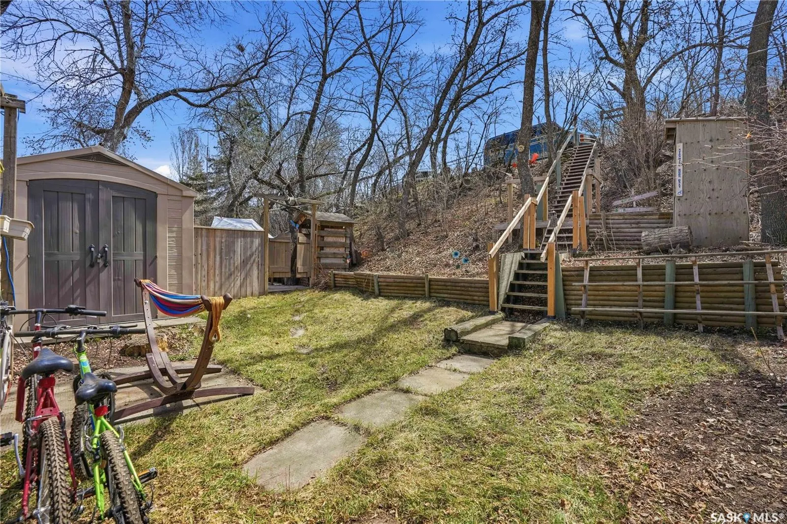 228A Green AVENUE
