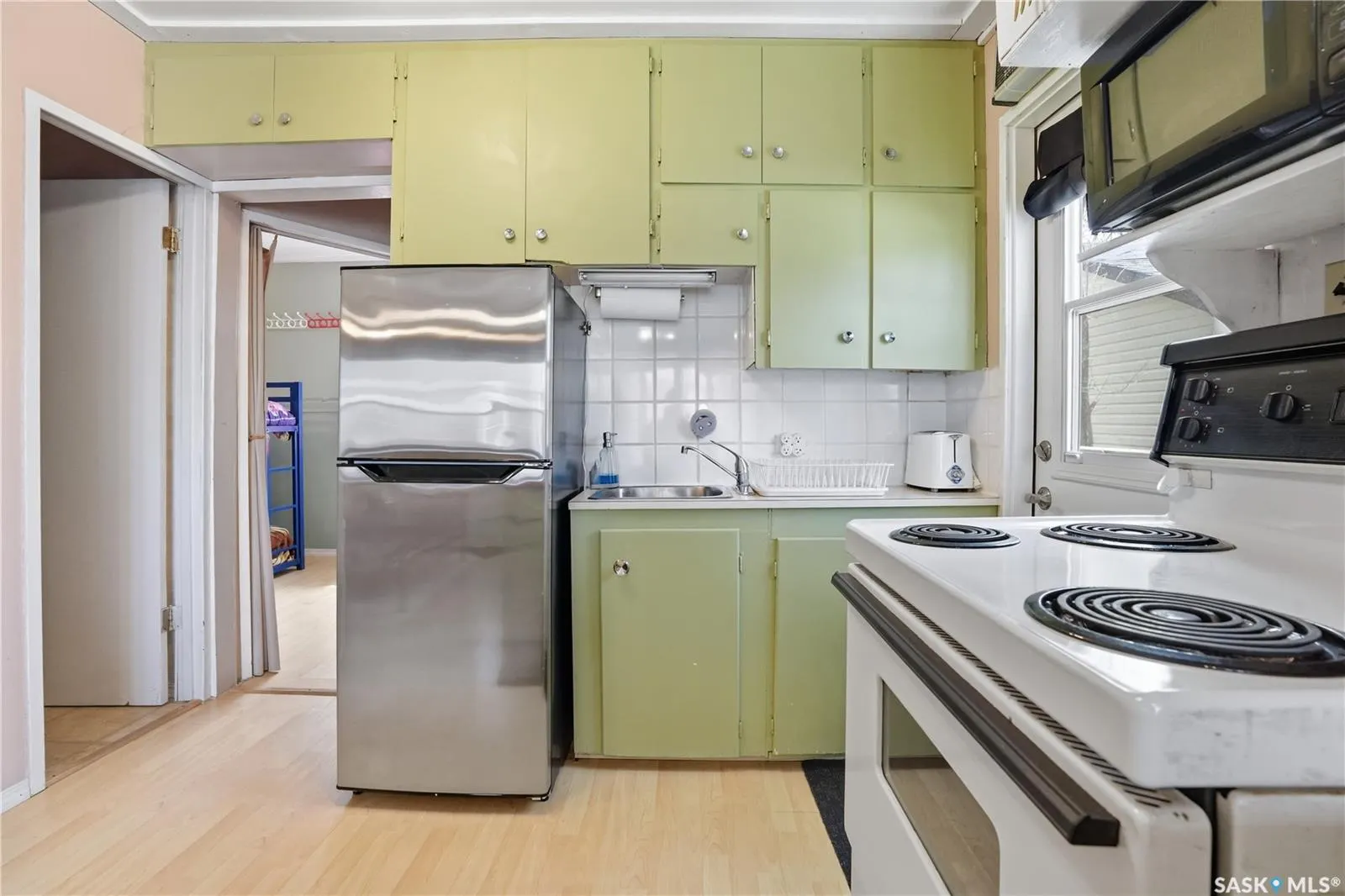 228A Green AVENUE