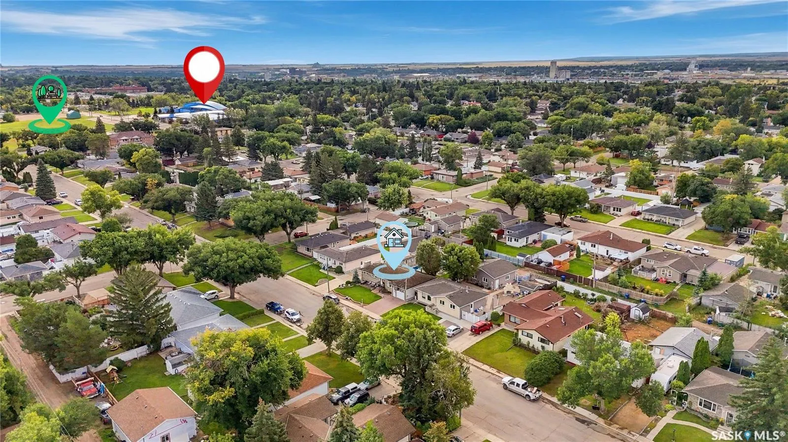 1015 Simcoe STREET