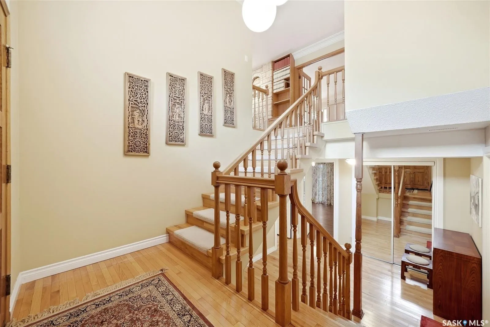 66 LESLIE PLACE