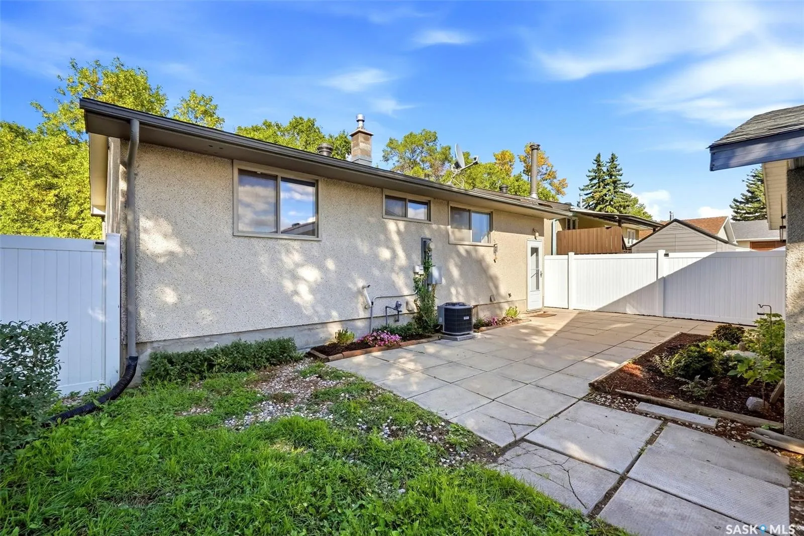 187 Read AVENUE
