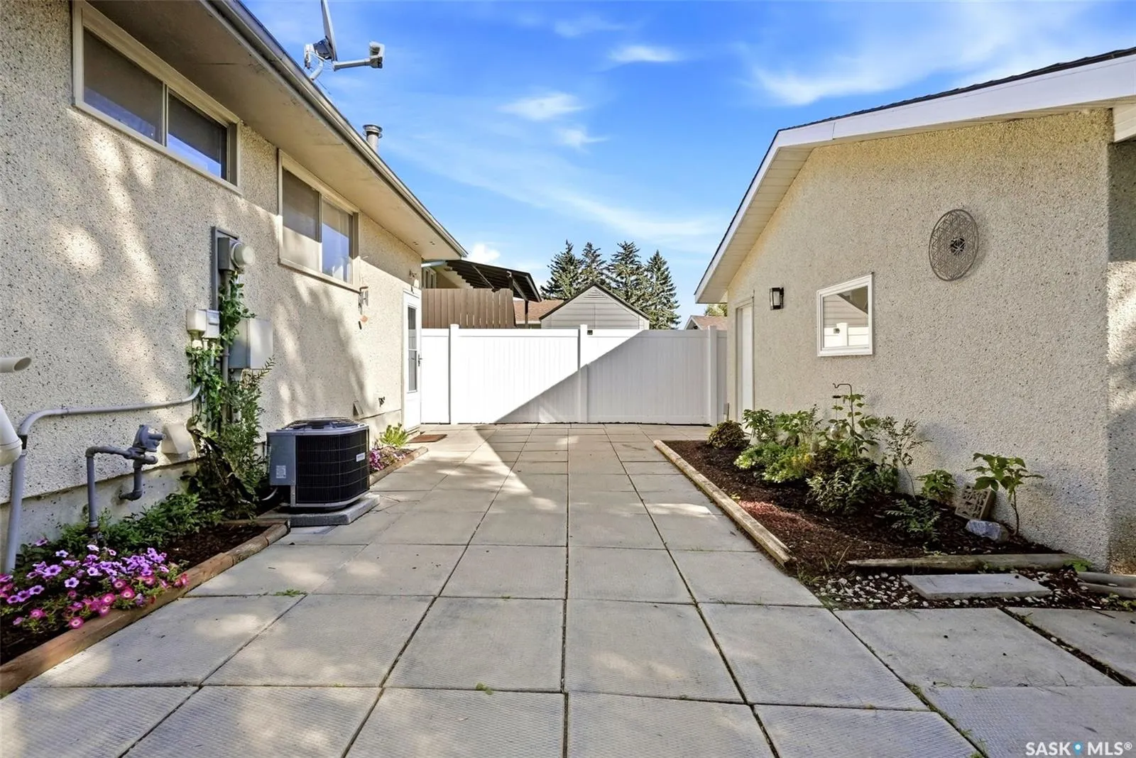 187 Read AVENUE