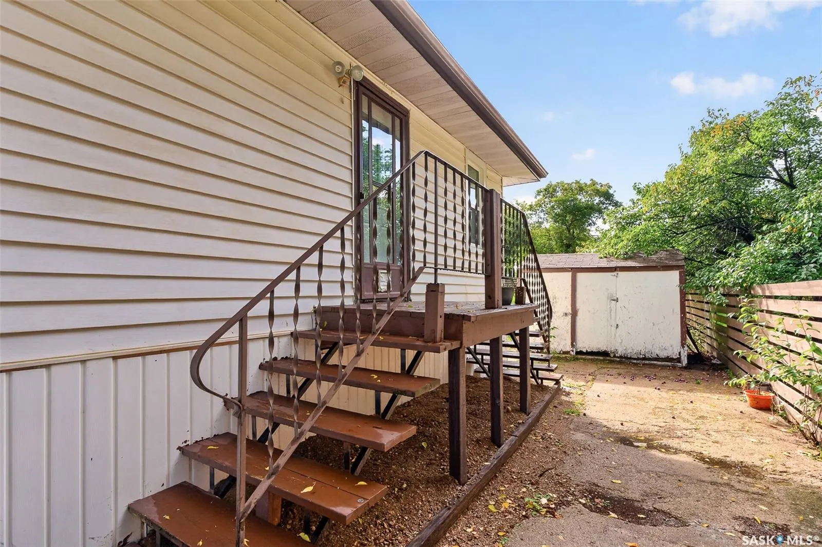 1023 Coteau STREET W