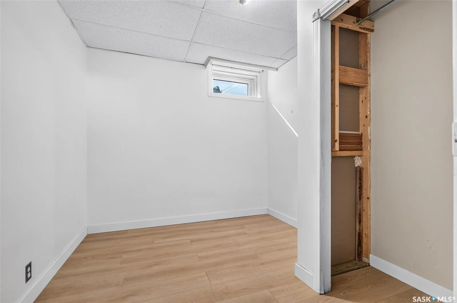 1023 Coteau STREET W