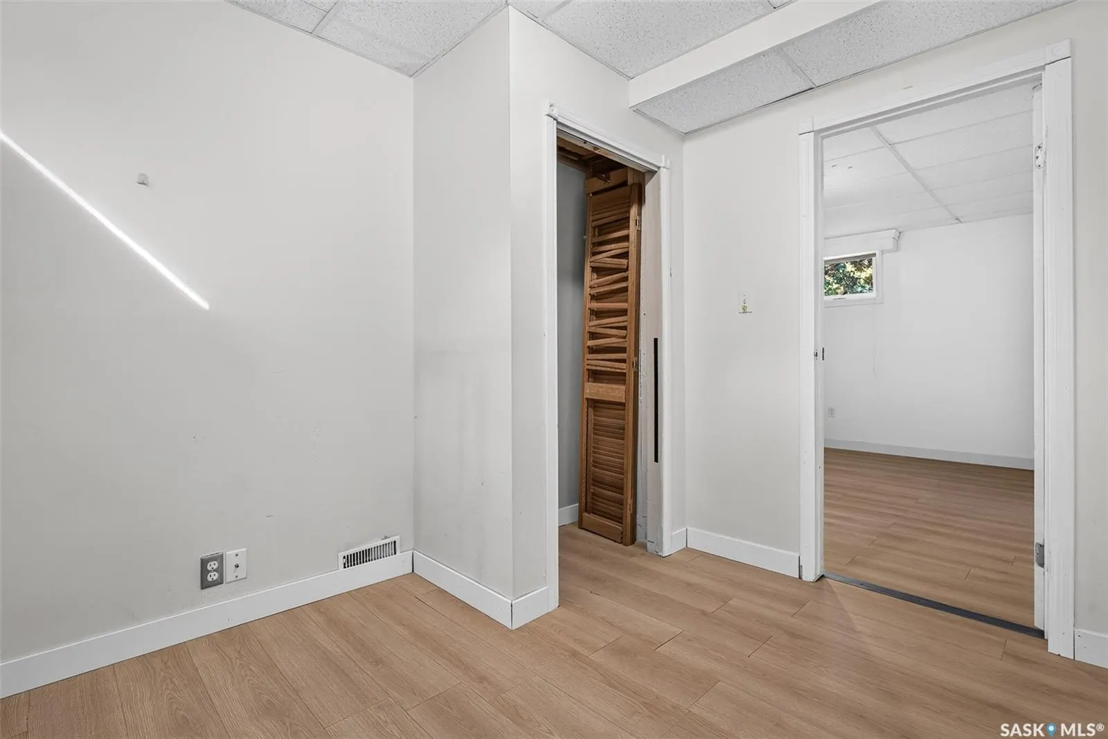 1023 Coteau STREET W