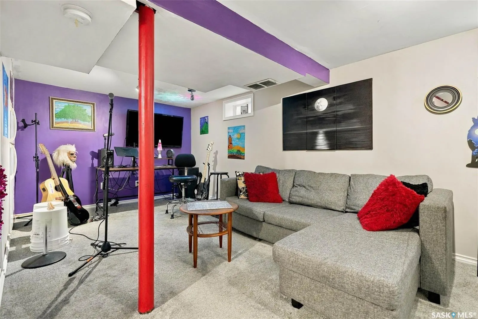 2602 Lindsay STREET