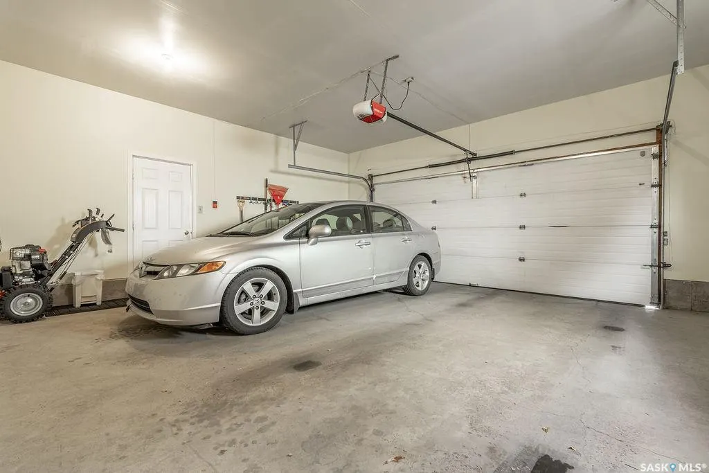 567 Delaronde ROAD