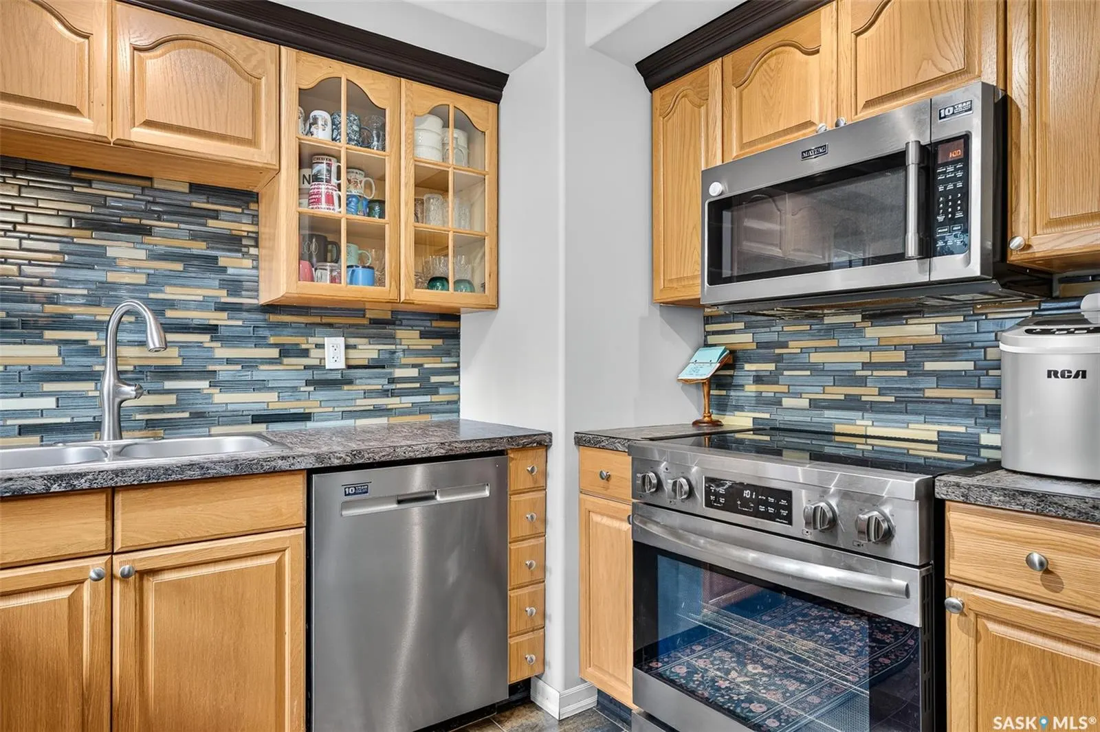 1146 Duffield CRESCENT