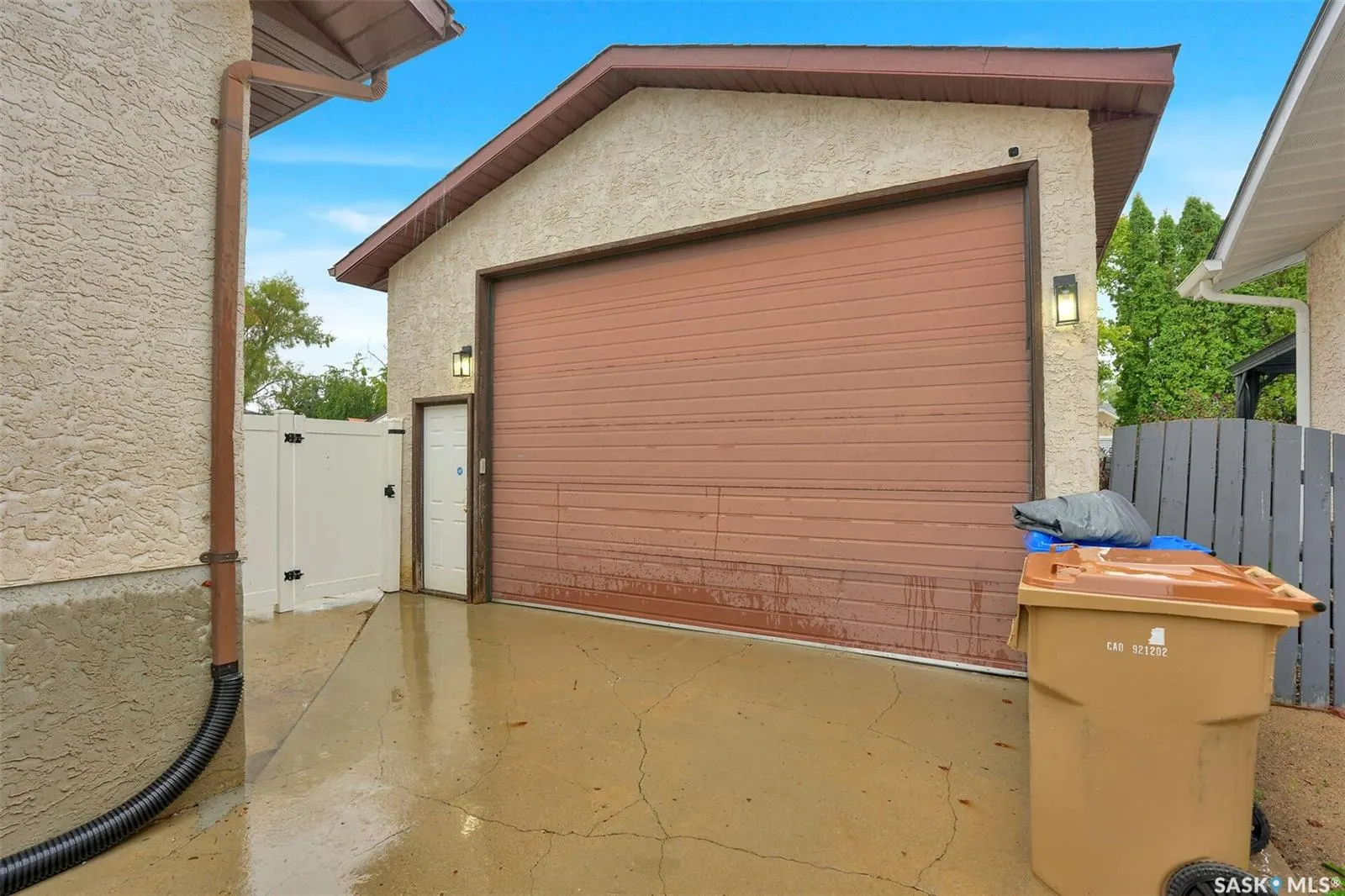 6914 Whelan DRIVE