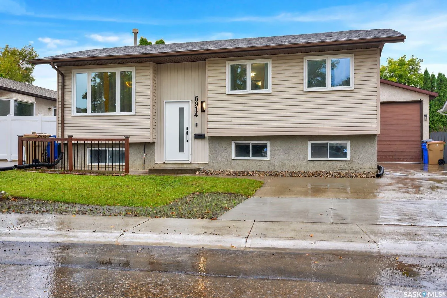 6914 Whelan DRIVE