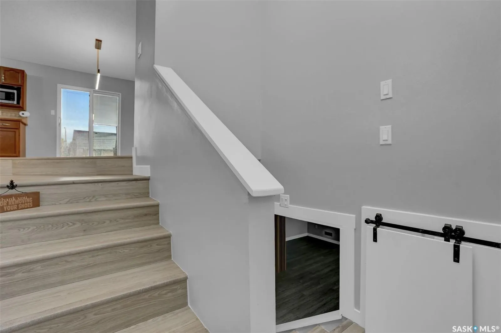 6914 Whelan DRIVE