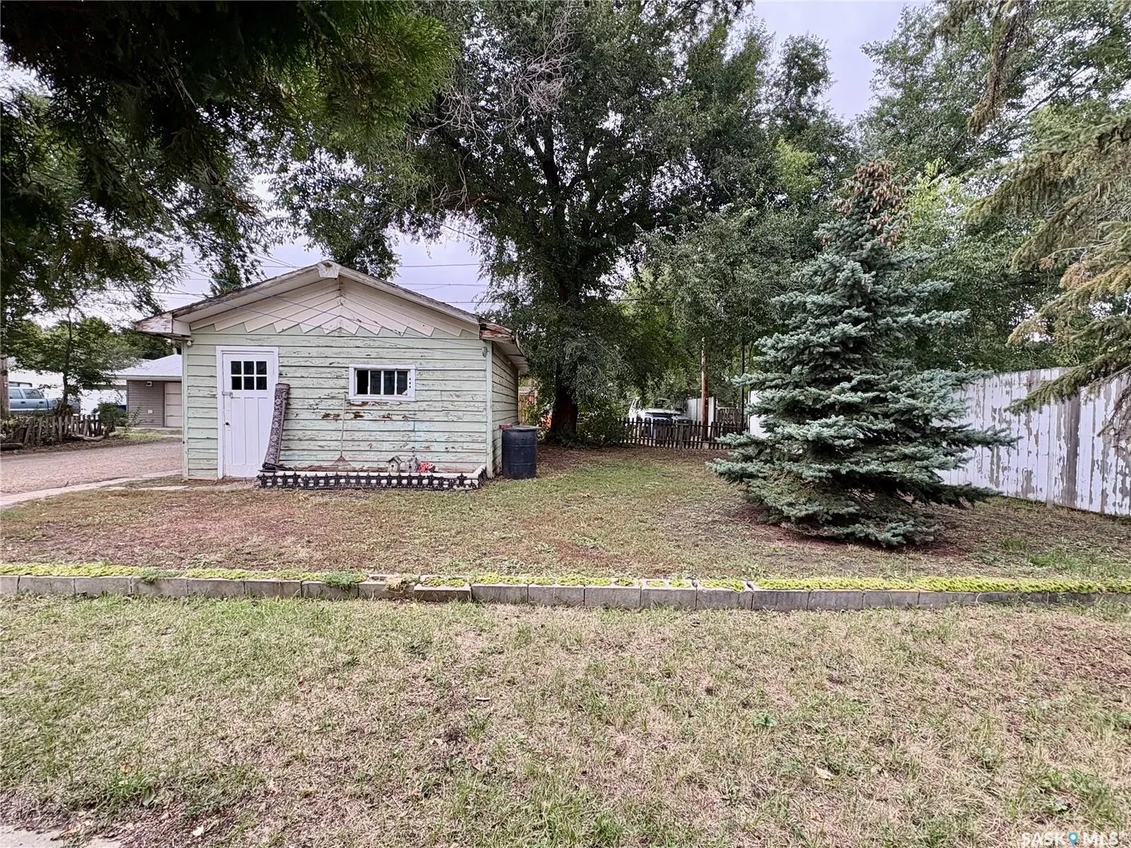 1006 Coteau STREET W