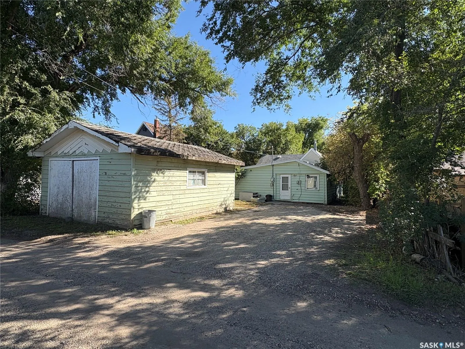 1006 Coteau STREET W