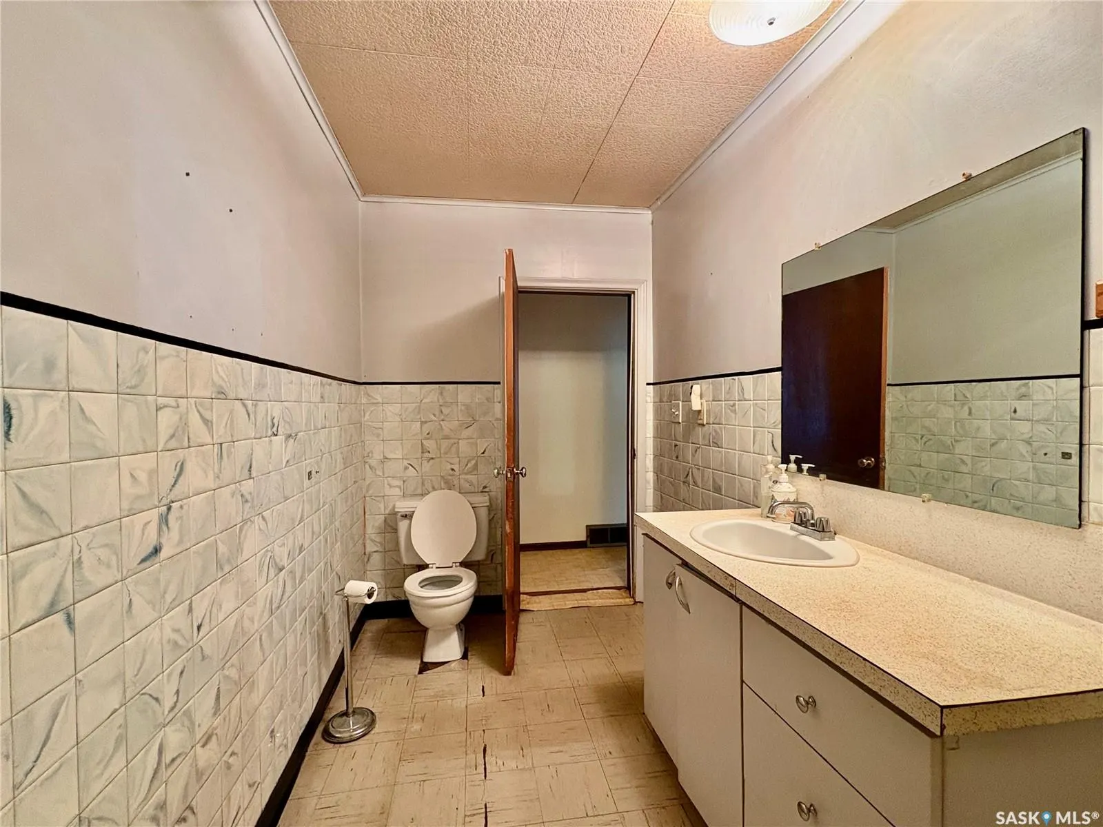 1006 Coteau STREET W