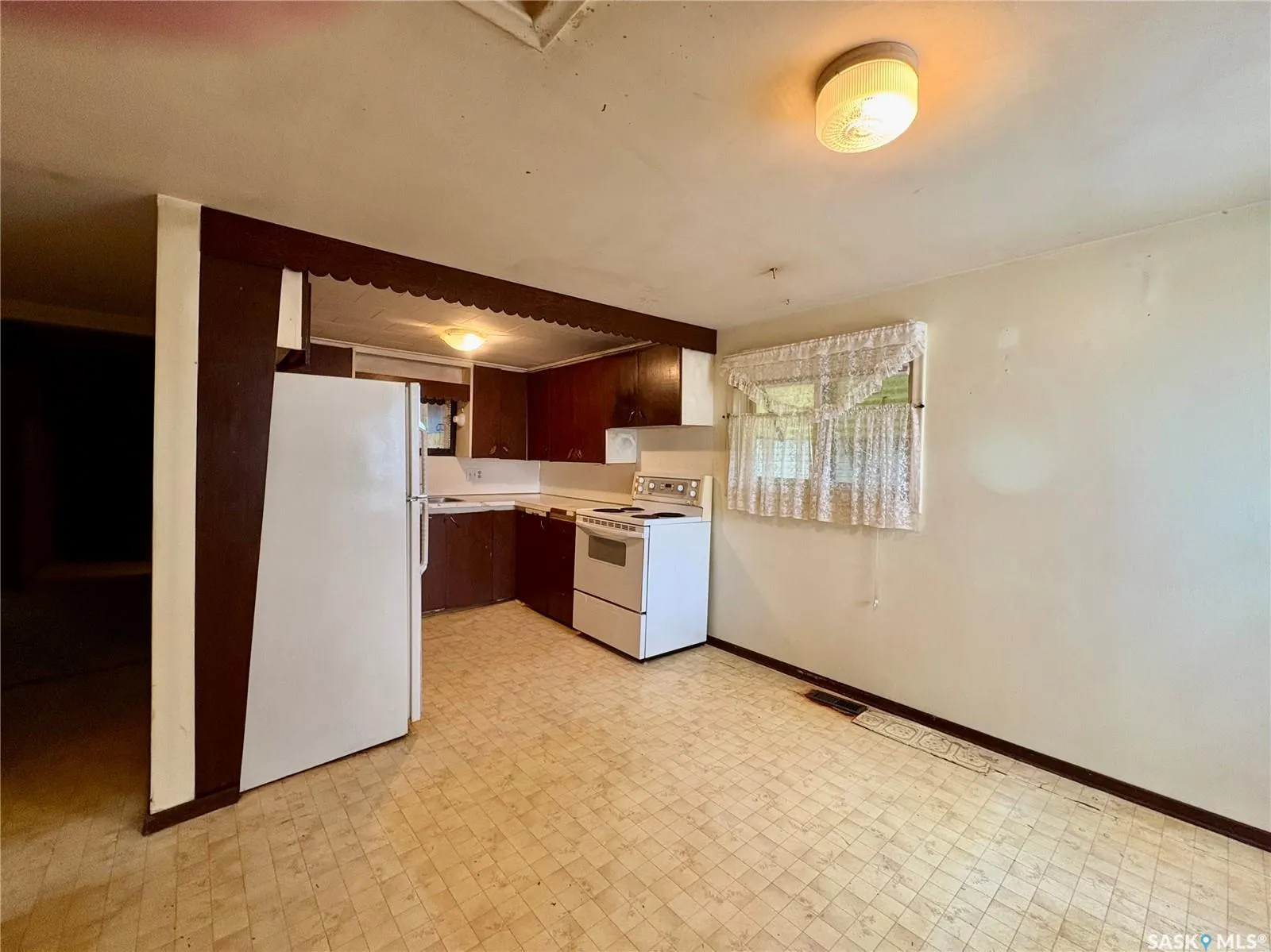 1006 Coteau STREET W