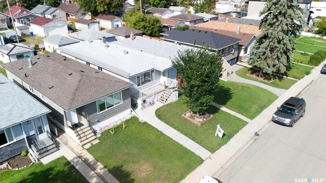2232 McAra STREET