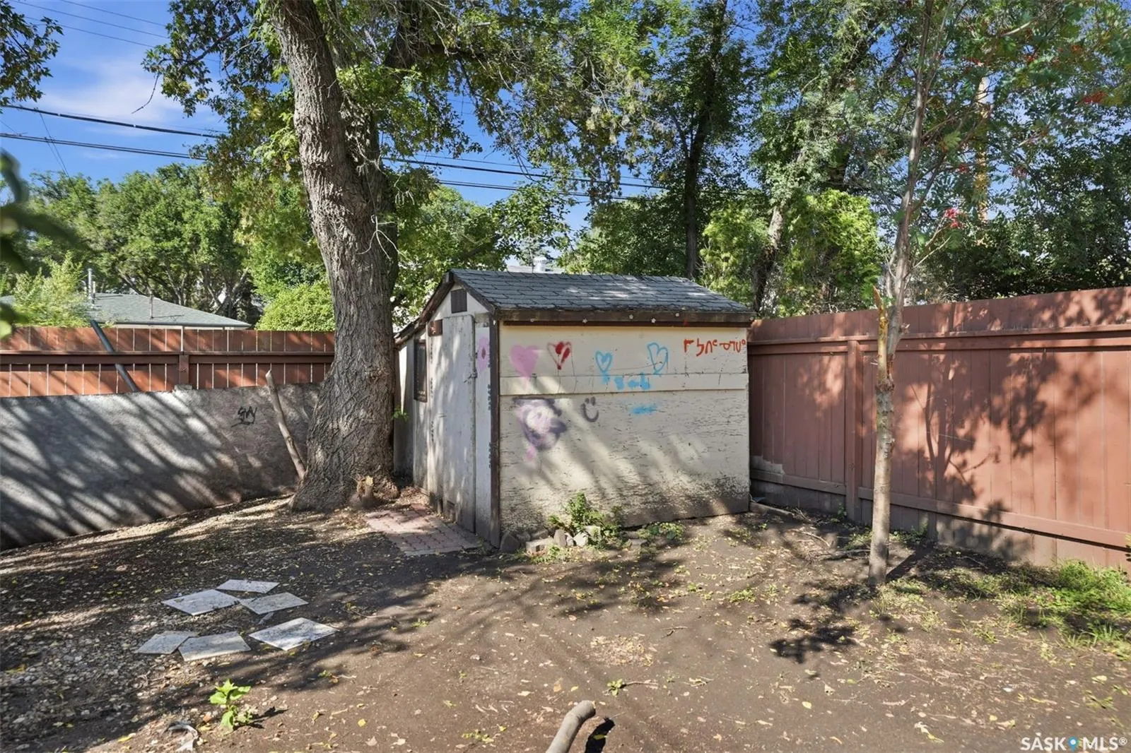 405 W AVENUE N