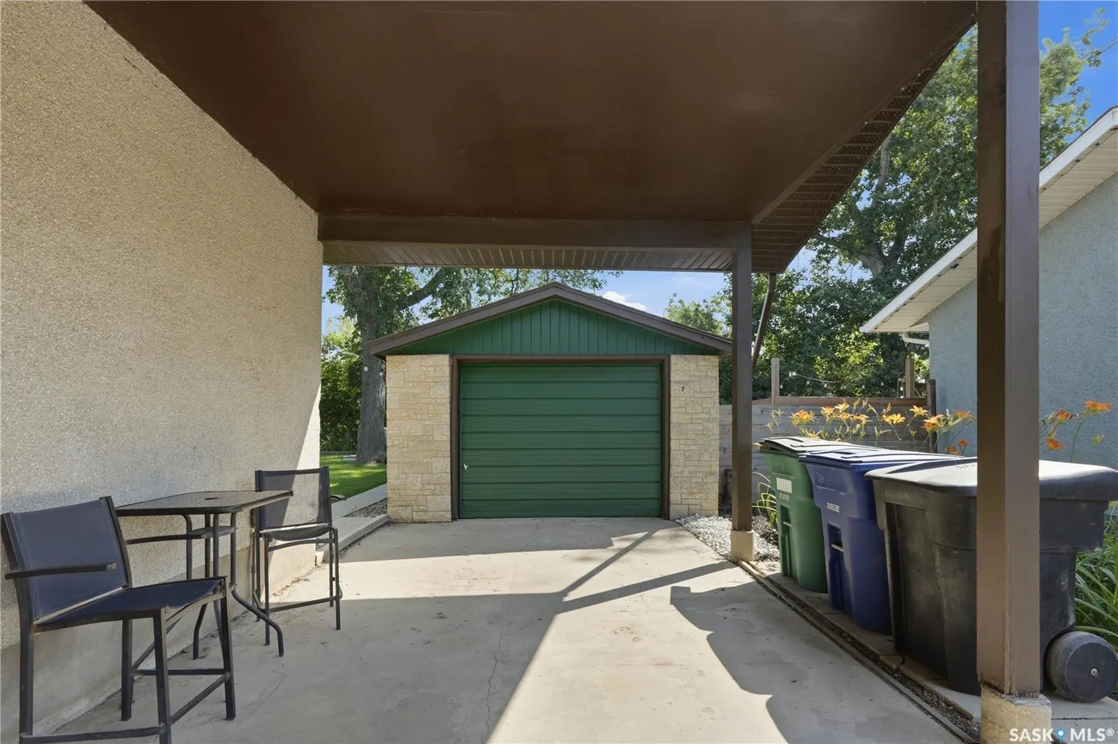 43 Columbia DRIVE